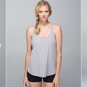 Lululemon 105 F Singlet Tank Top